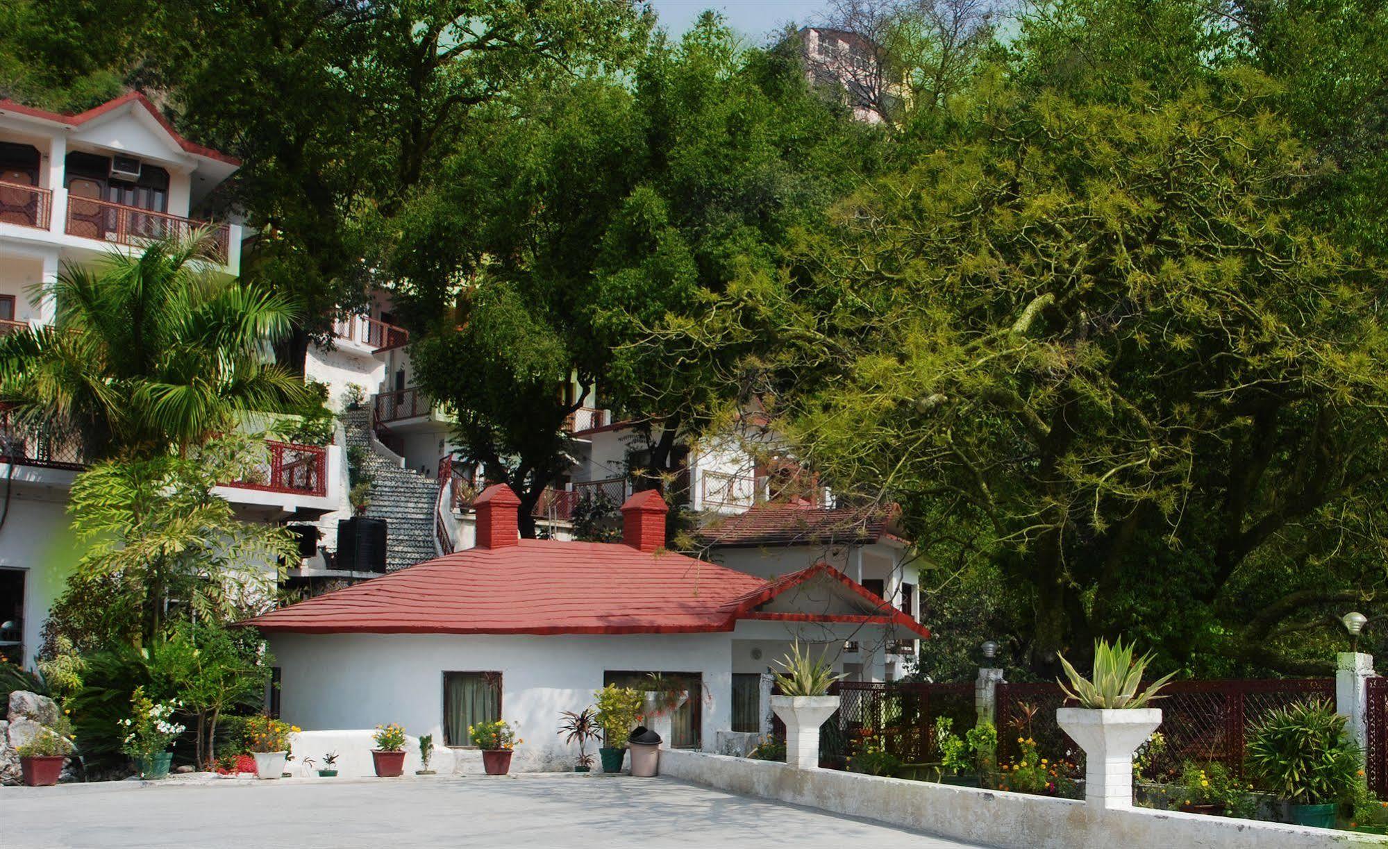Ganga Beach Resort Rishīkesh Extérieur photo