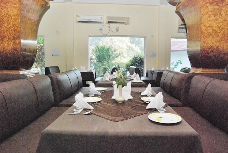 Ganga Beach Resort Rishīkesh Extérieur photo
